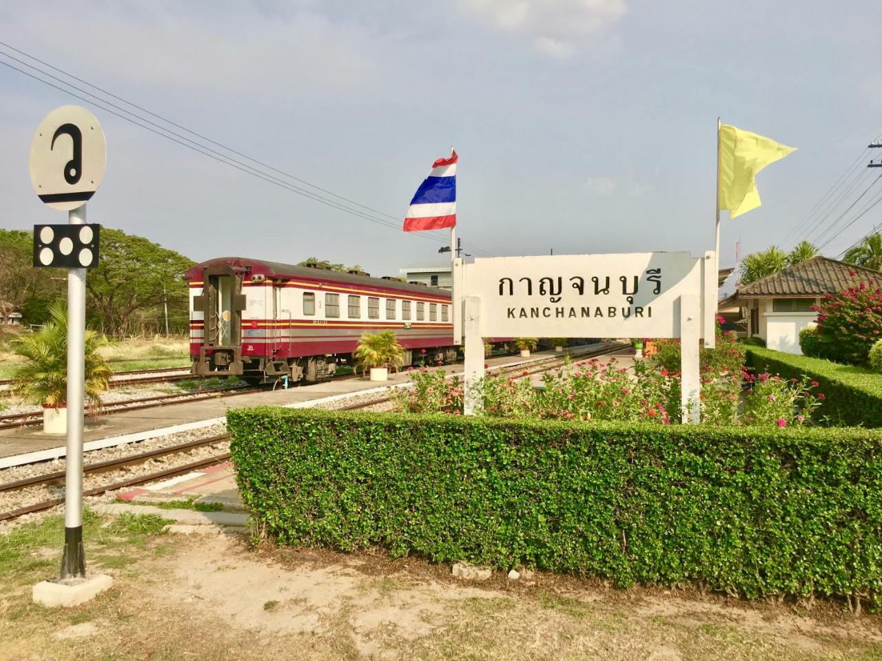 The Nine Guest House Kanchanaburi Ngoại thất bức ảnh