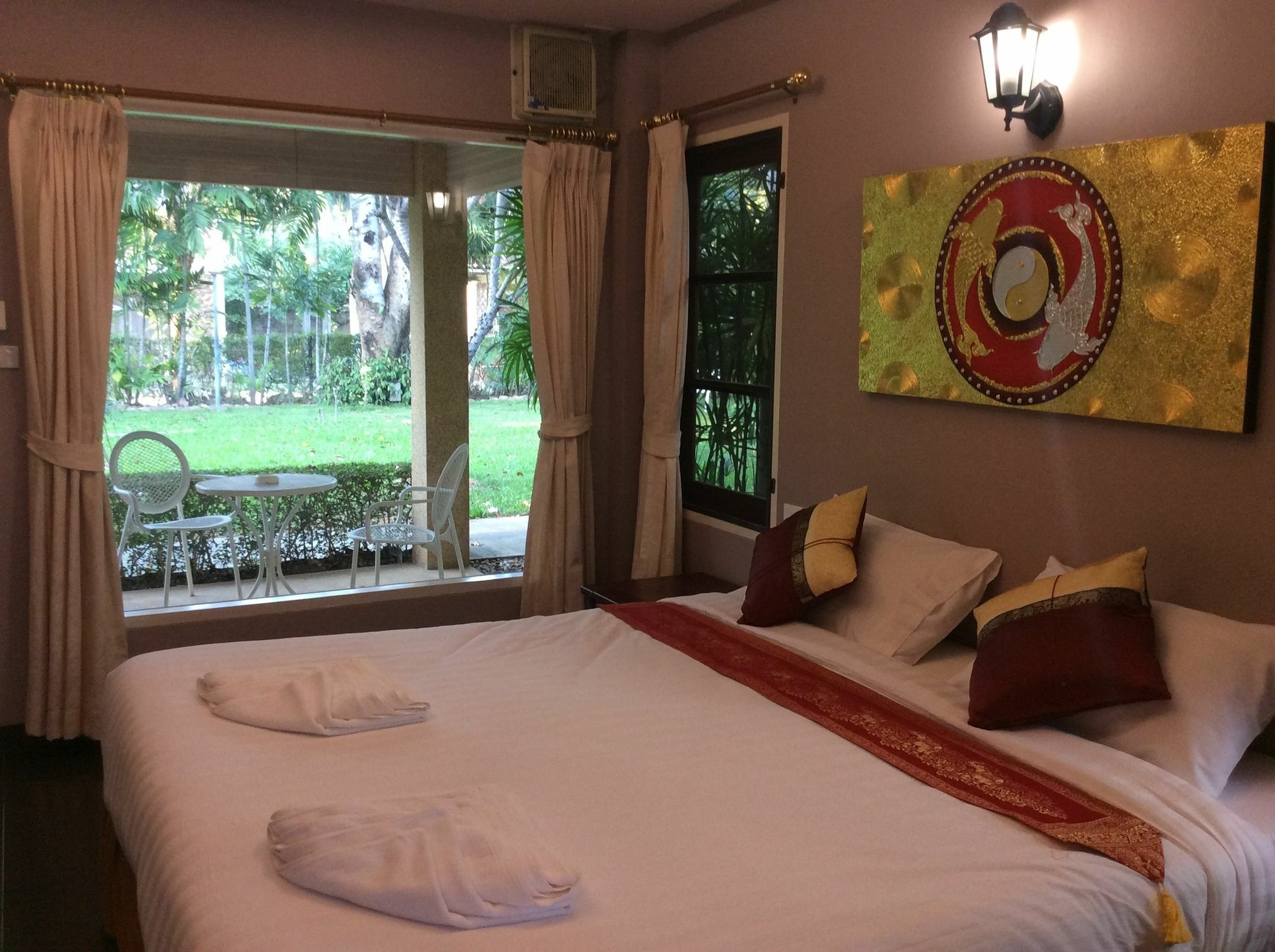 The Nine Guest House Kanchanaburi Ngoại thất bức ảnh