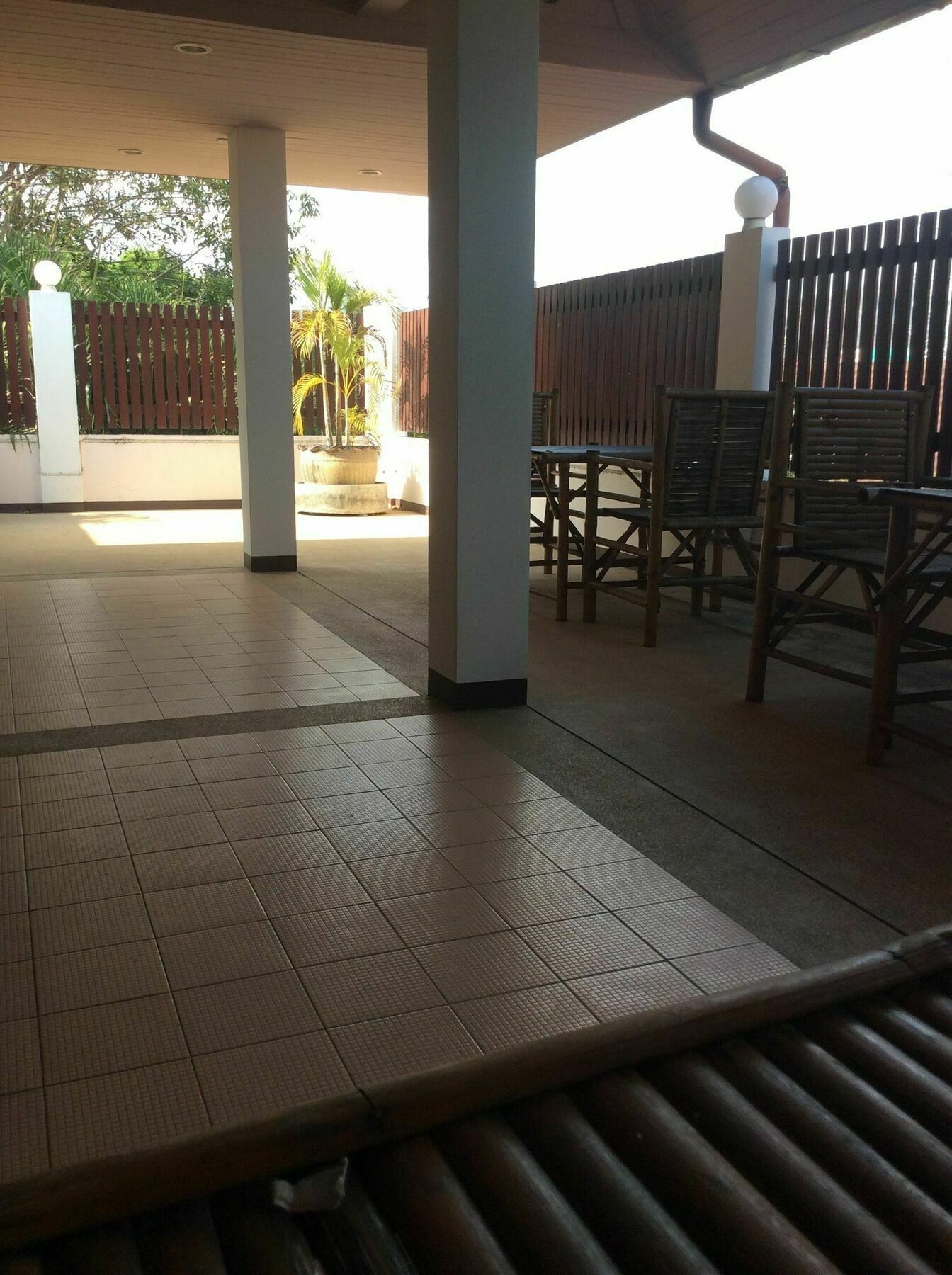 The Nine Guest House Kanchanaburi Ngoại thất bức ảnh