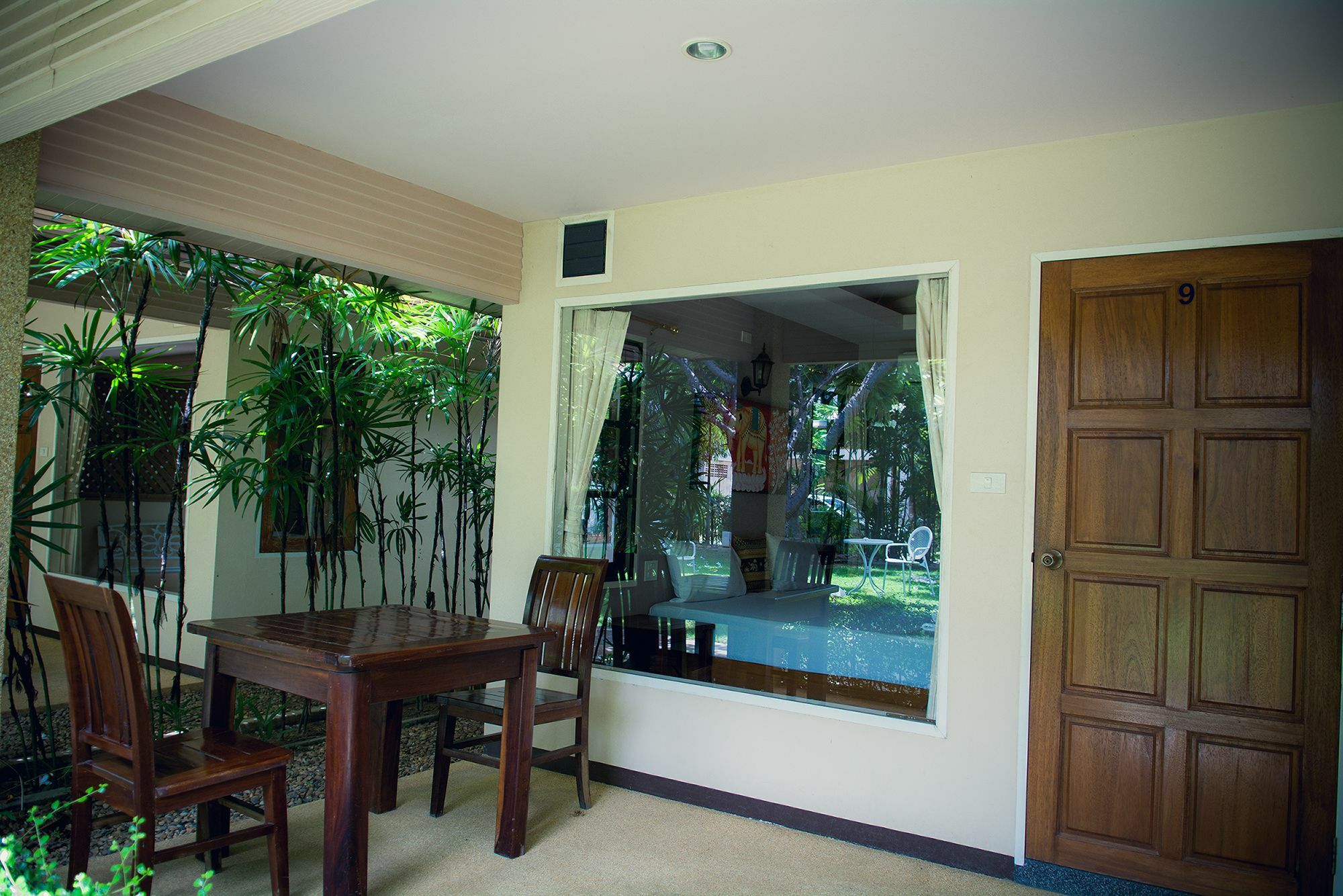 The Nine Guest House Kanchanaburi Ngoại thất bức ảnh