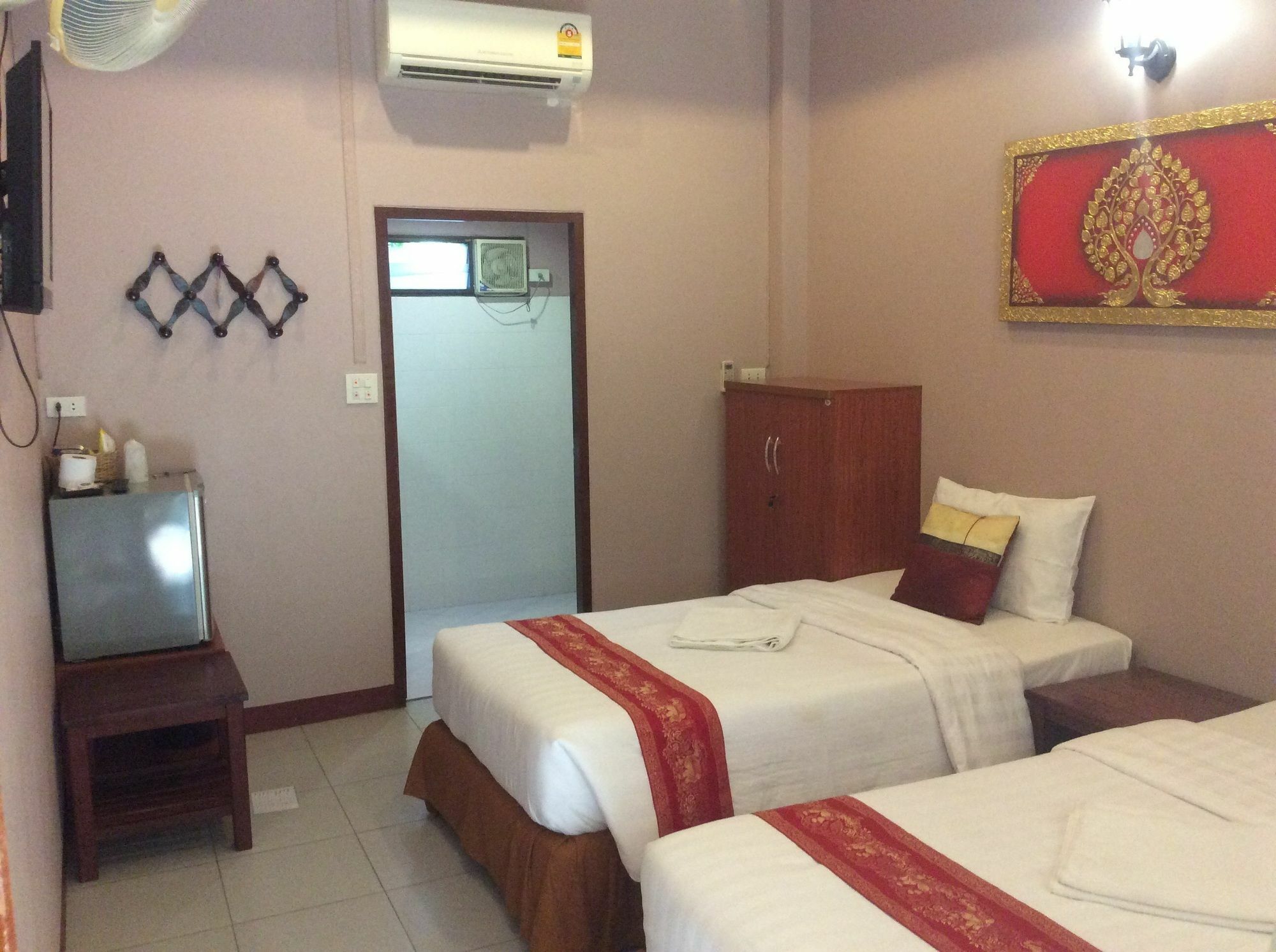 The Nine Guest House Kanchanaburi Ngoại thất bức ảnh