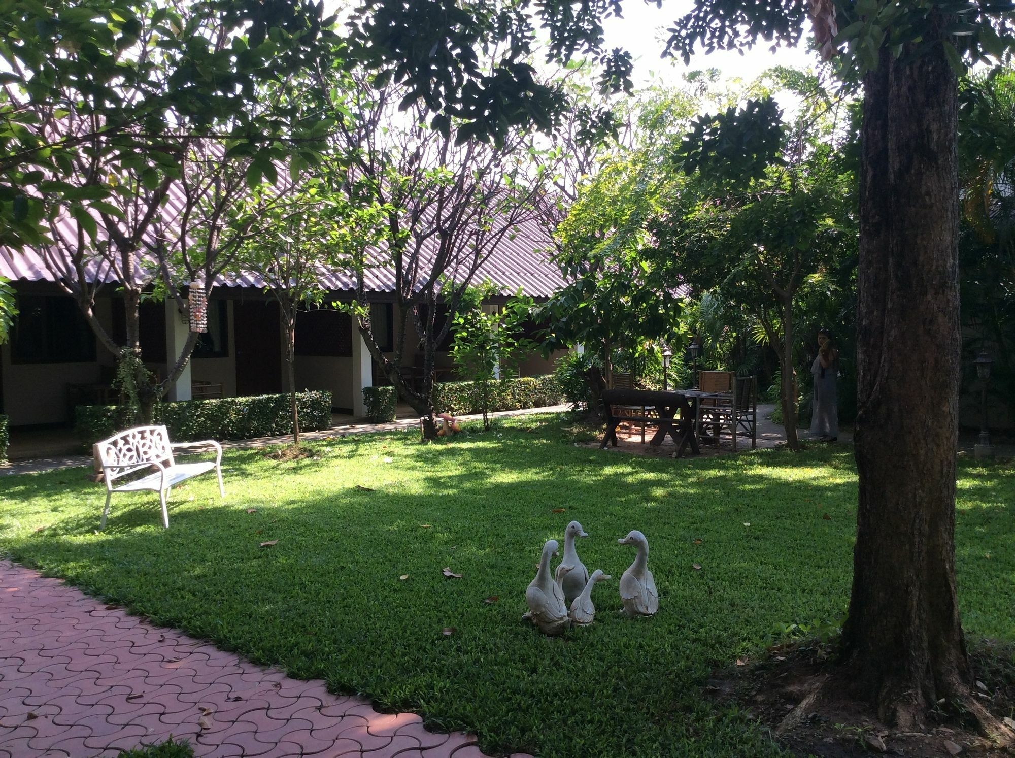 The Nine Guest House Kanchanaburi Ngoại thất bức ảnh